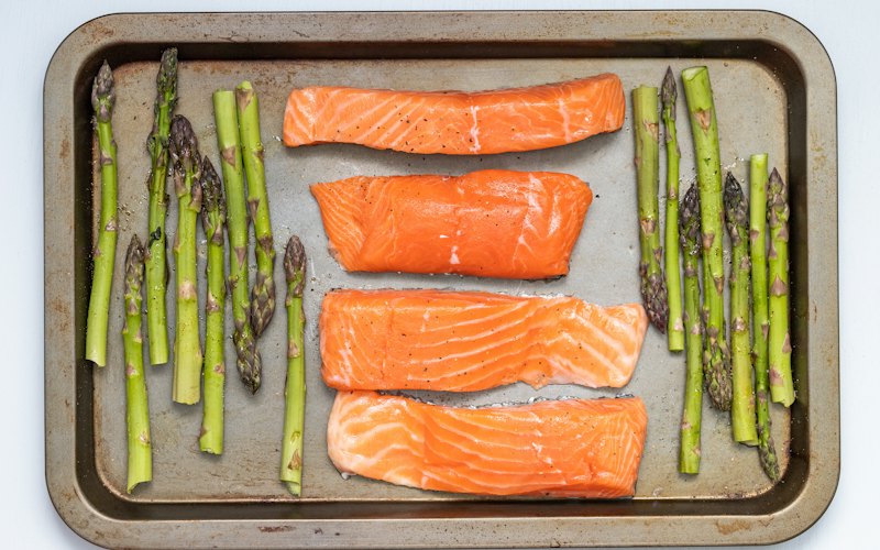 Sheet-pan lemon salmon and asparagus